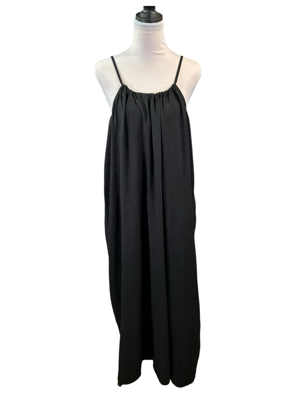 Black Gathered Spaghetti Strap Maxi Dress Women’s M Oversized Flowy Boho Resort